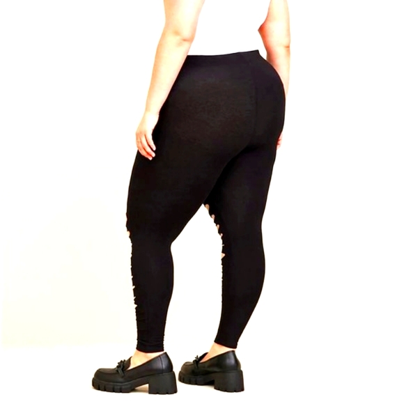 ❤️NWT VINTAGE TORRID LEGGING NIGHTMARE BEFORE CHRISTMAS OOGIE BOOGIE HALLOWEEN - Picture 3 of 12